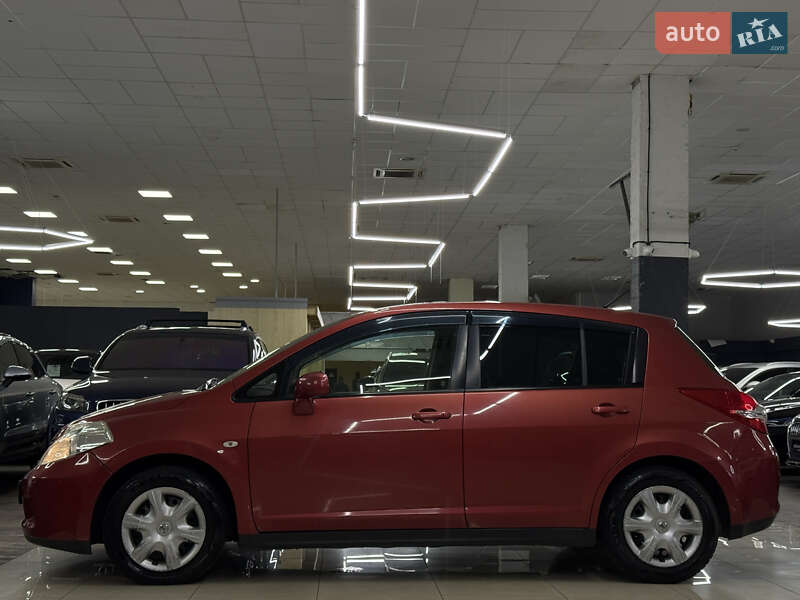 Хетчбек Nissan TIIDA 2010 в Миколаєві фото 15 Хетчбек Nissan TIIDA 2010 в Миколаєві