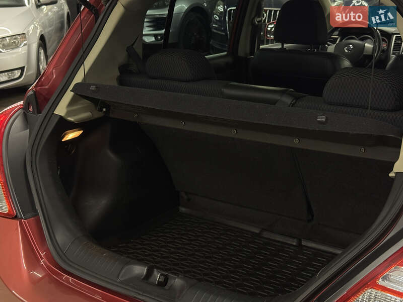 Хетчбек Nissan TIIDA 2010 в Миколаєві фото 24 Хетчбек Nissan TIIDA 2010 в Миколаєві