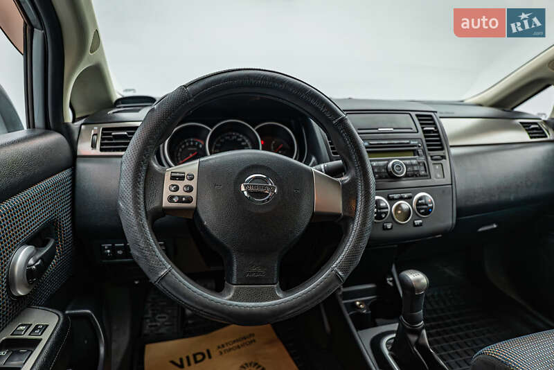 Седан Nissan TIIDA 2011 в Киеве фото 12 Седан Nissan TIIDA 2011 в Киеве