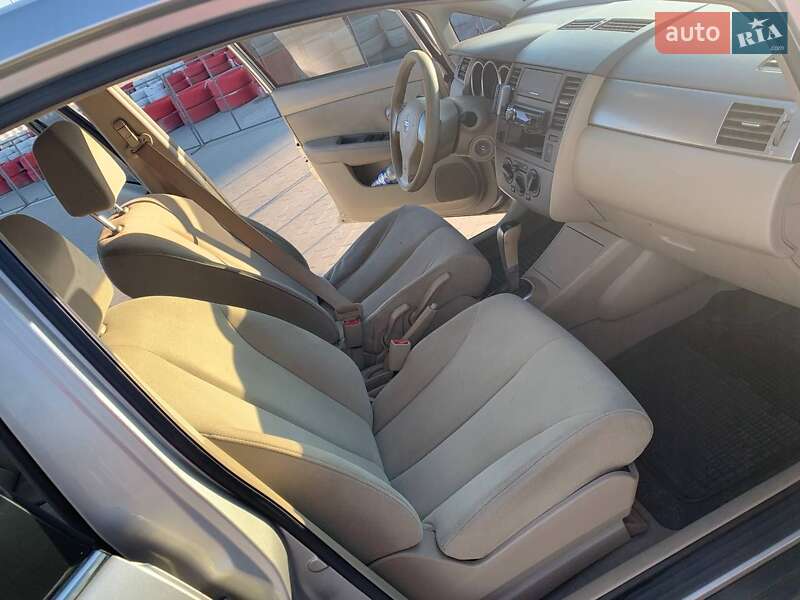 Седан Nissan TIIDA 2007 в Виннице