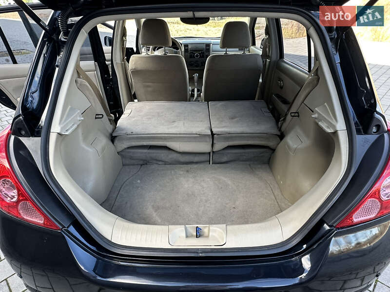 Хетчбек Nissan TIIDA 2008 в Хмельницькому