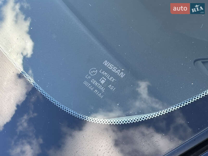 Хетчбек Nissan TIIDA 2008 в Хмельницькому