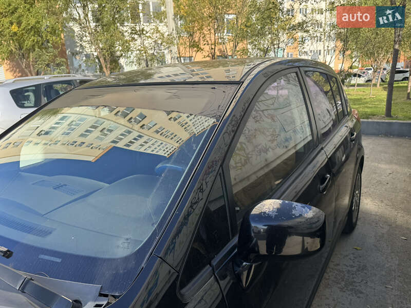 Хэтчбек Nissan TIIDA 2007 в Одессе