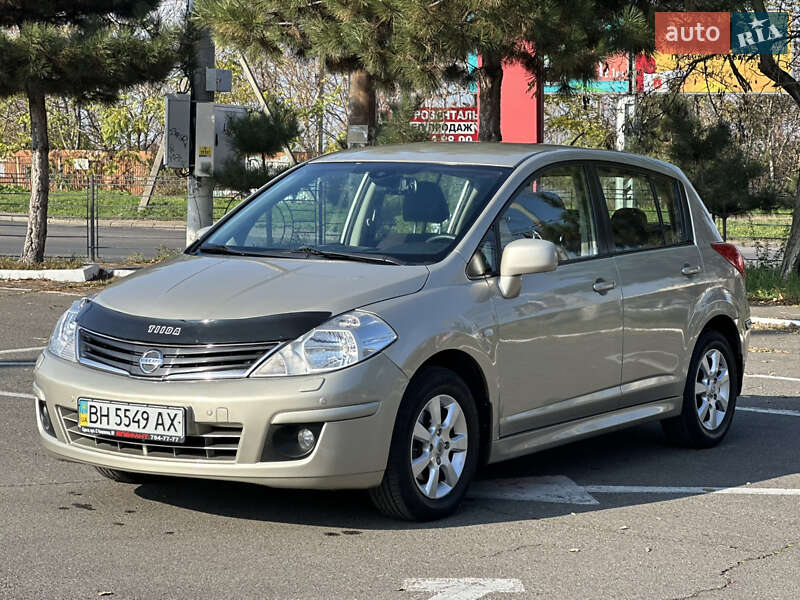 Nissan TIIDA 2010 Nissan TIIDA 2010