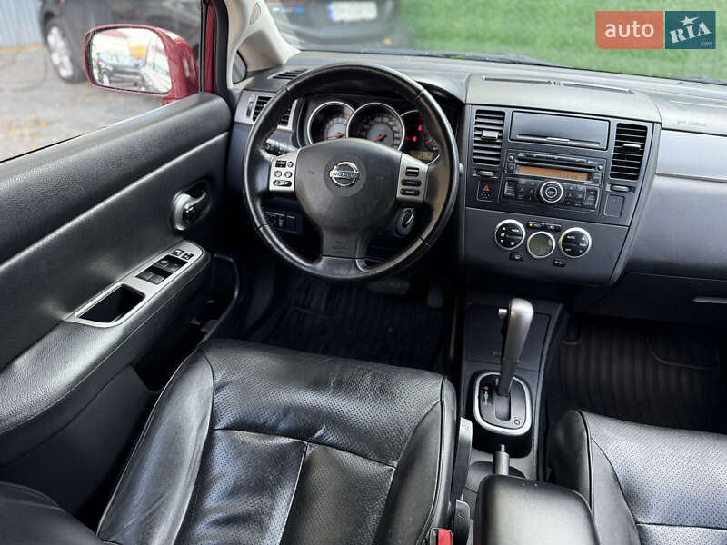 Хэтчбек Nissan TIIDA 2008 в Одессе