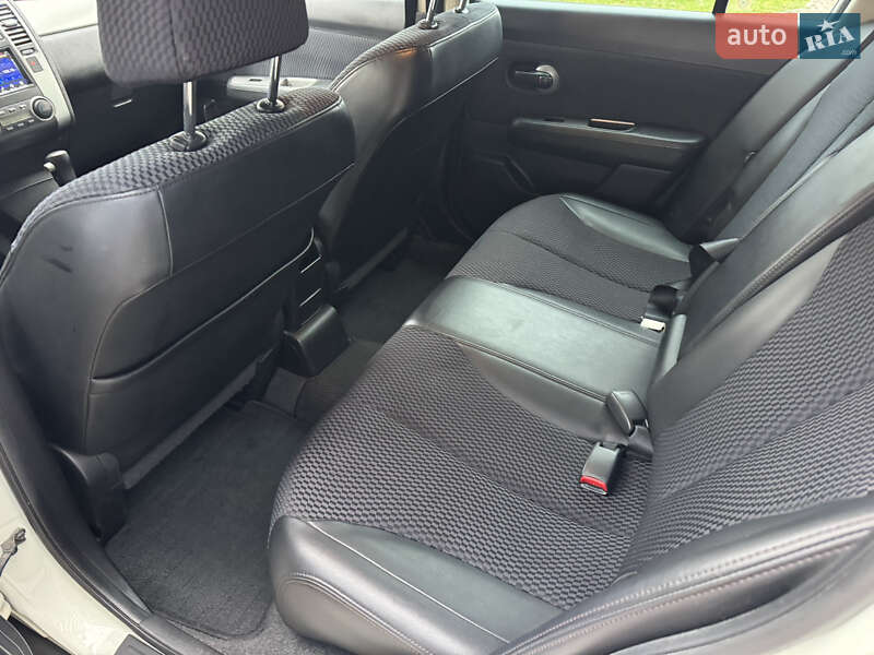 Хэтчбек Nissan TIIDA 2010 в Киеве фото 16 Хэтчбек Nissan TIIDA 2010 в Киеве