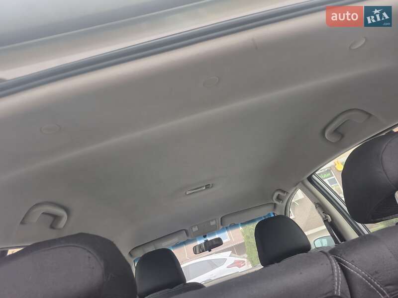 Хэтчбек Nissan TIIDA 2007 в Черноморске фото 5 Хэтчбек Nissan TIIDA 2007 в Черноморске