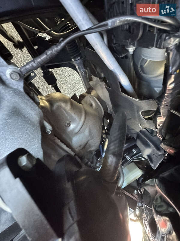 Хэтчбек Nissan TIIDA 2011 в Киеве