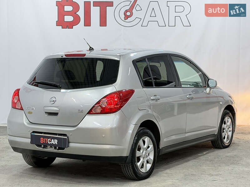 Хэтчбек Nissan TIIDA 2008 в Одессе