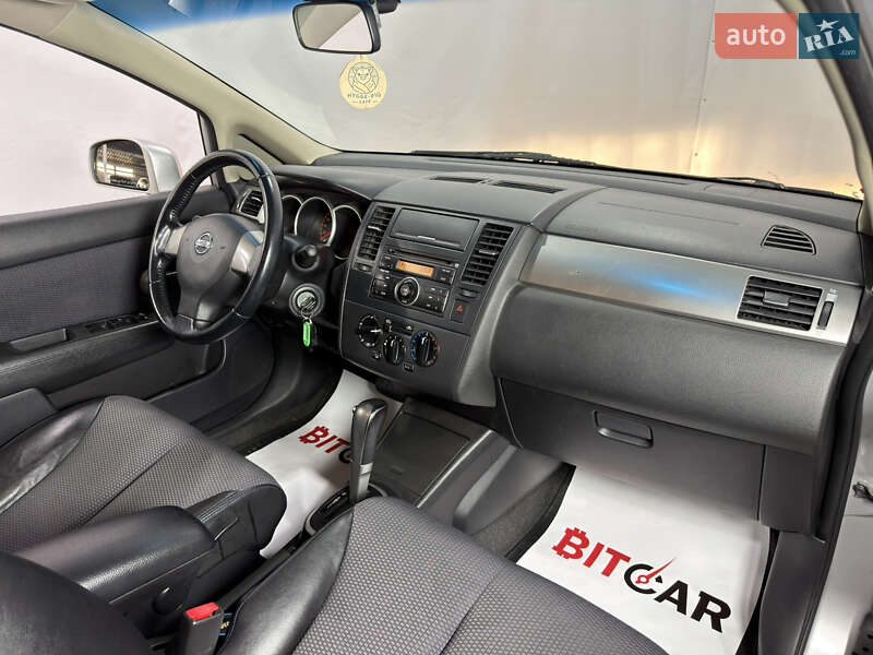 Хэтчбек Nissan TIIDA 2008 в Одессе