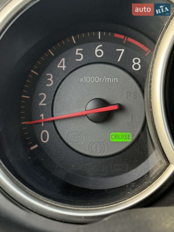 Хэтчбек Nissan TIIDA 2007 в Одессе фото 15 Хэтчбек Nissan TIIDA 2007 в Одессе