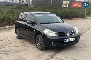 Хэтчбек Nissan TIIDA 2008 в Умани