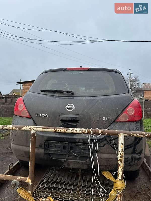 Хэтчбек Nissan TIIDA 2008 в Виннице