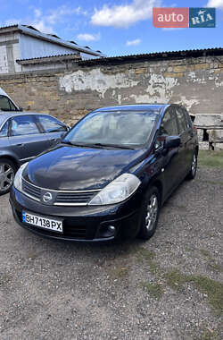 Хэтчбек Nissan TIIDA 2008 в Одессе