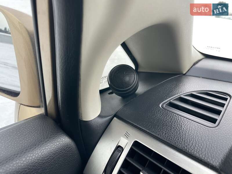 Хетчбек Nissan TIIDA 2008 в Києві