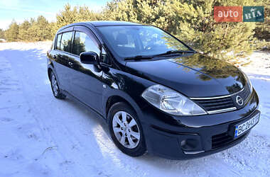 Хетчбек Nissan TIIDA 2009 в Львові