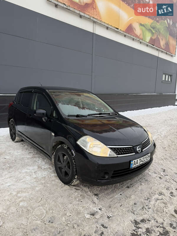 Хэтчбек Nissan TIIDA 2008 в Киеве фото 2 Хэтчбек Nissan TIIDA 2008 в Киеве