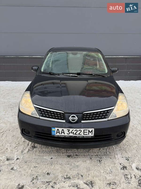 Хэтчбек Nissan TIIDA 2008 в Киеве фото 6 Хэтчбек Nissan TIIDA 2008 в Киеве