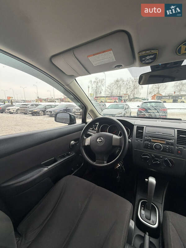 Хэтчбек Nissan TIIDA 2008 в Киеве фото 41 Хэтчбек Nissan TIIDA 2008 в Киеве