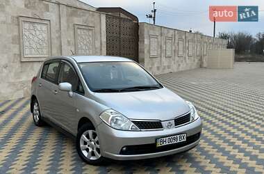 Хетчбек Nissan TIIDA 2008 в Одесі