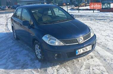 Седан Nissan TIIDA 2008 в Києві