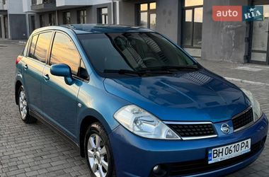 Хэтчбек Nissan TIIDA 2007 в Одессе