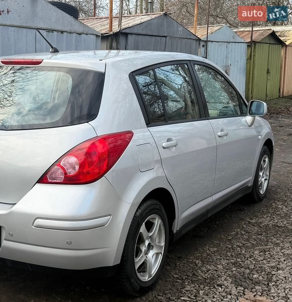Хэтчбек Nissan TIIDA 2008 в Одессе