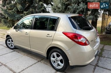 Хэтчбек Nissan TIIDA 2011 в Одессе