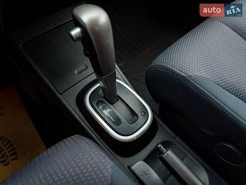 Хетчбек Nissan TIIDA 2008 в Києві