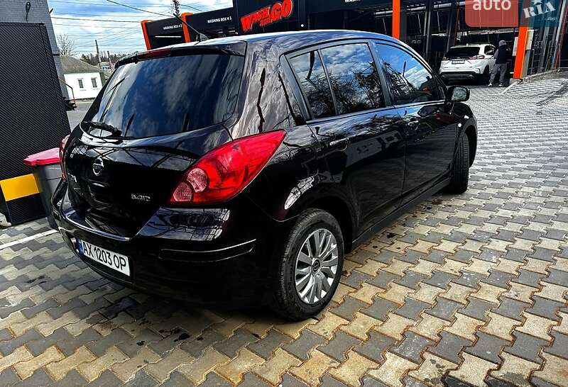 Хетчбек Nissan TIIDA 2012 в Харкові