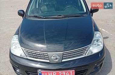 Хэтчбек Nissan TIIDA 2008 в Тернополе