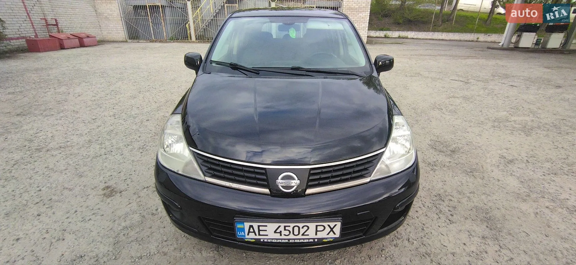 Nissan TIIDA 2007