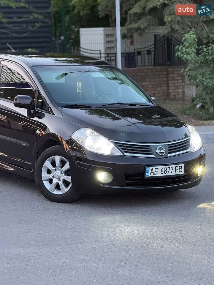 2010 Nissan Tiida - мініатюра 23