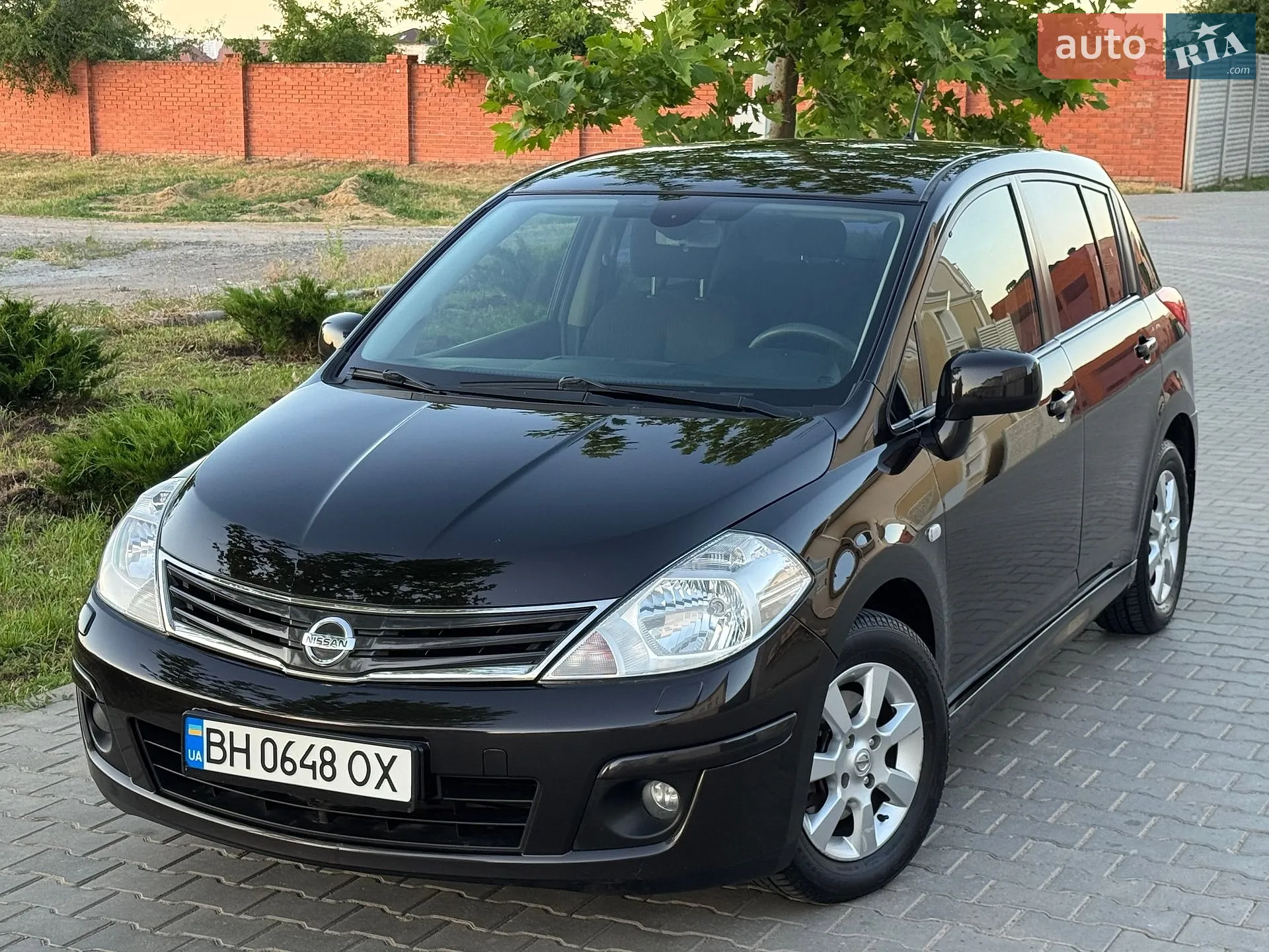 2010 Nissan Tiida - мініатюра 4