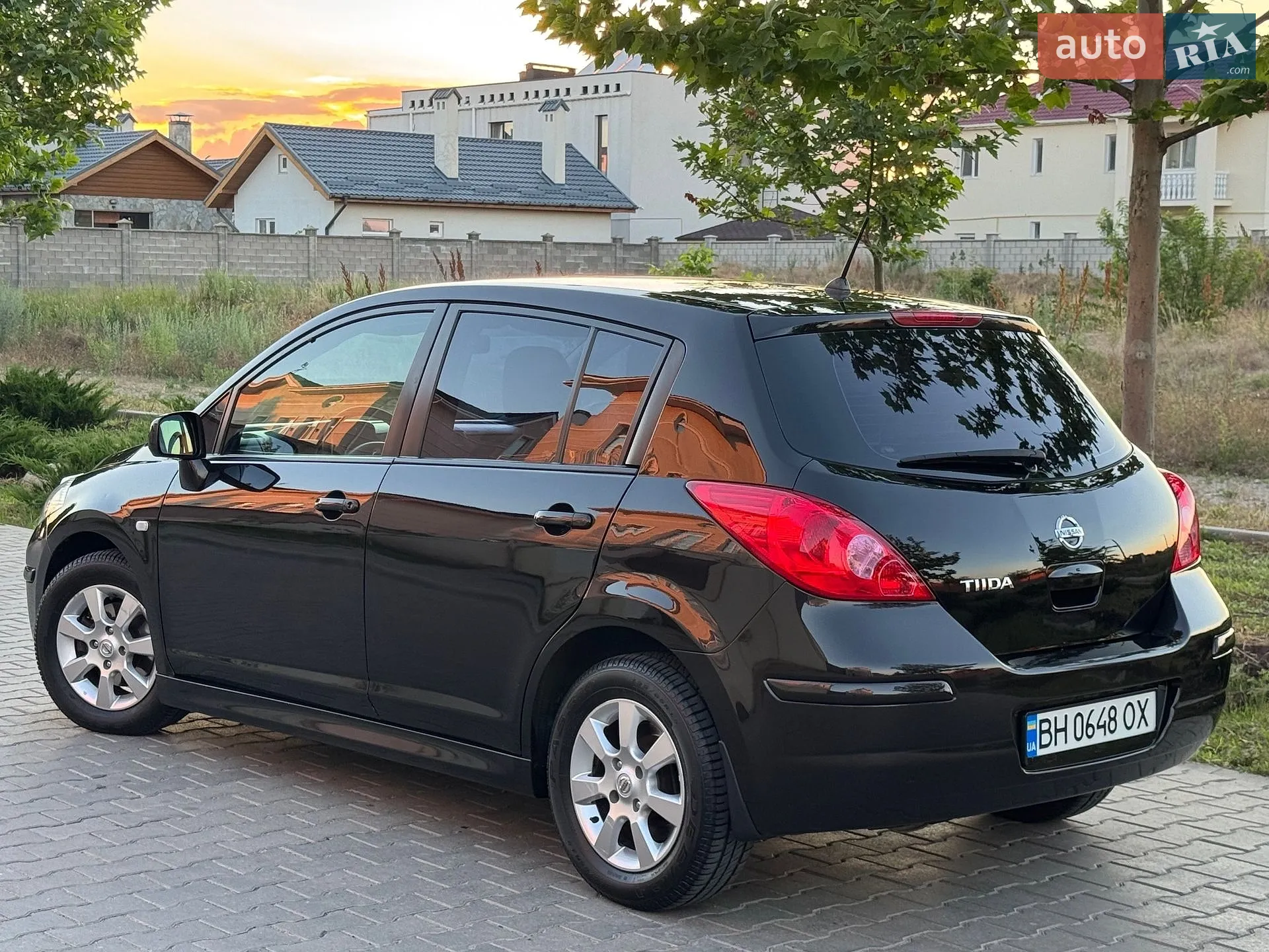 2010 Nissan Tiida - мініатюра 26