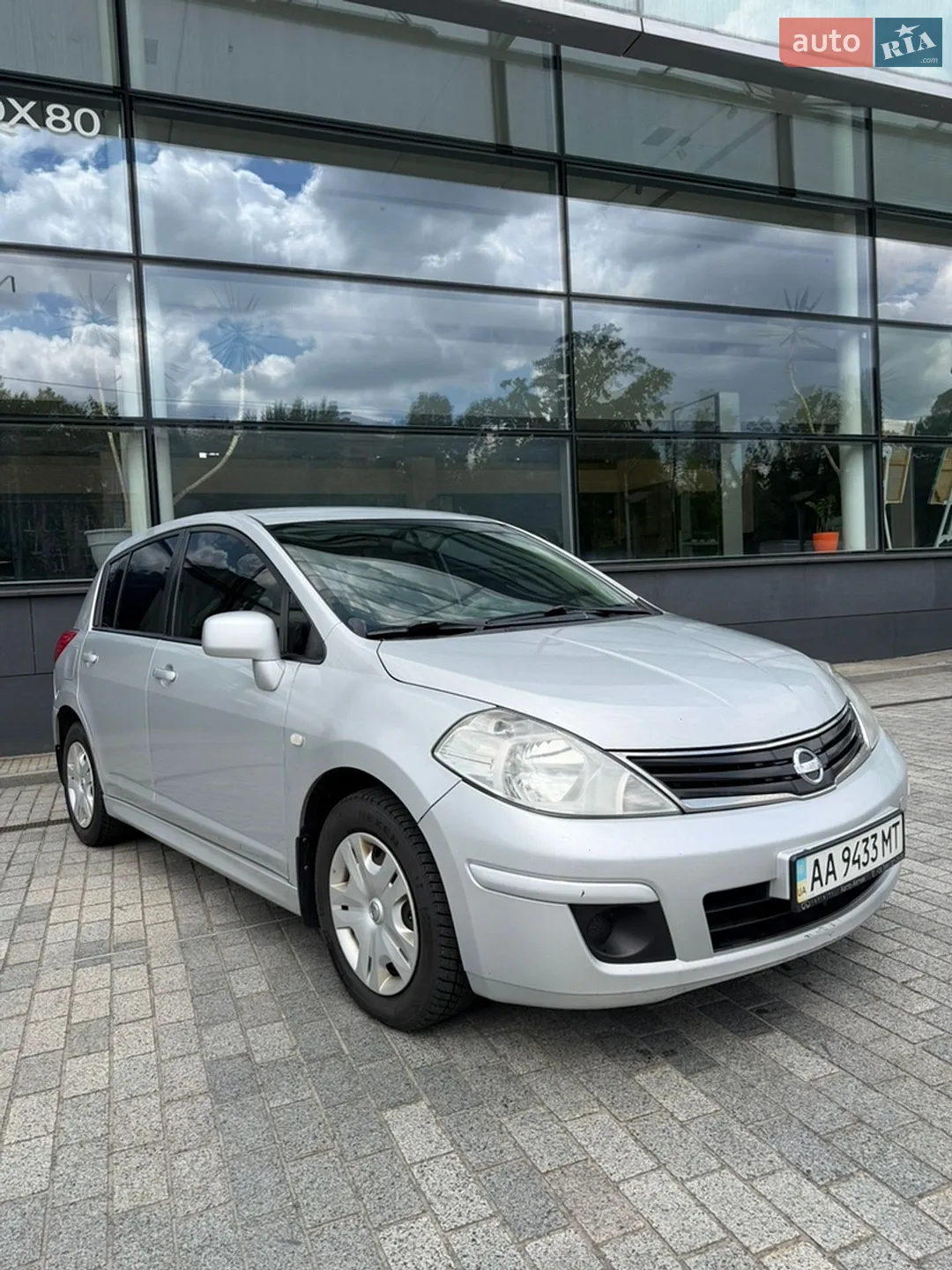 2012 Nissan Tiida - мініатюра 2