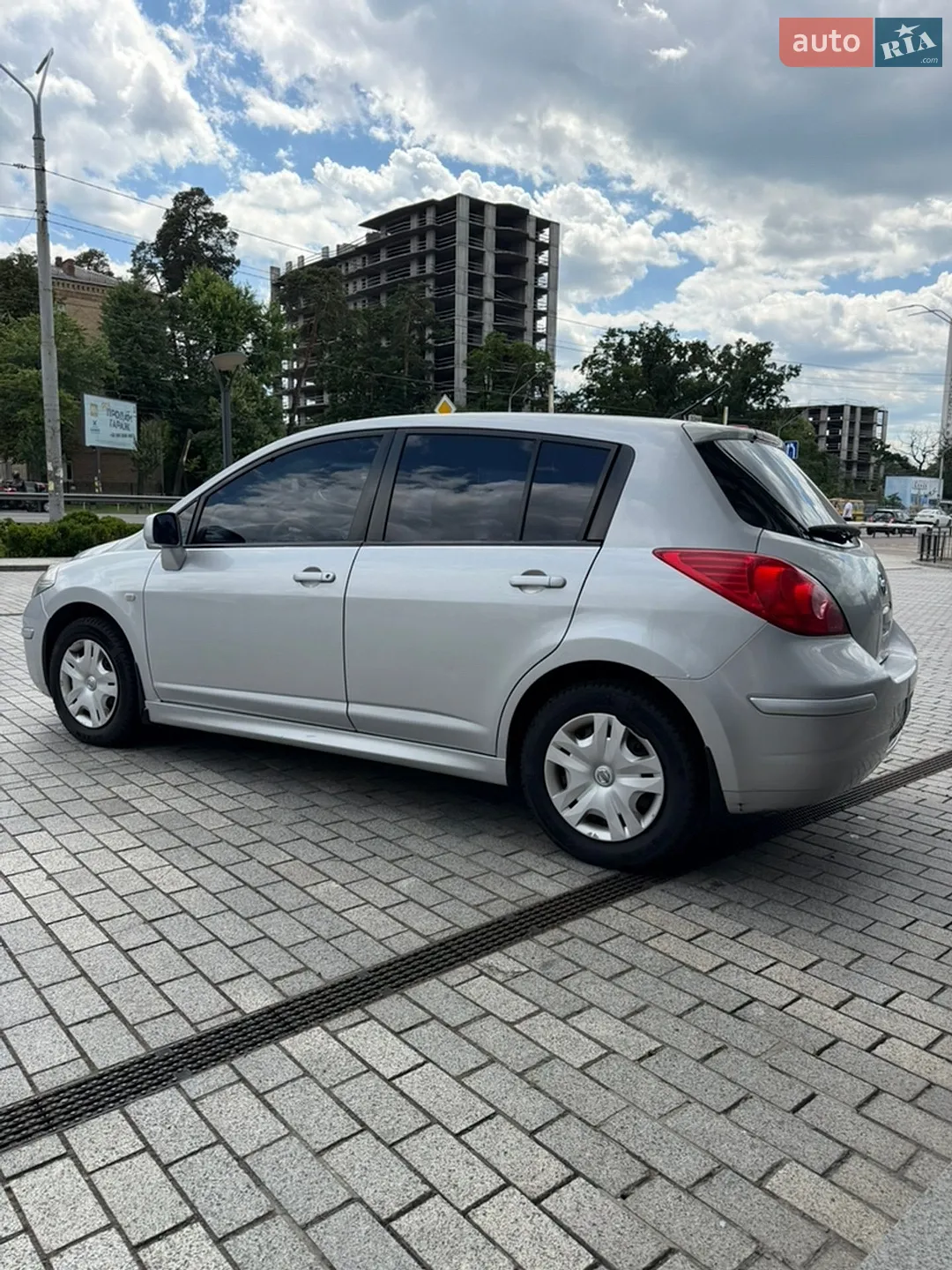 2012 Nissan Tiida - мініатюра 5