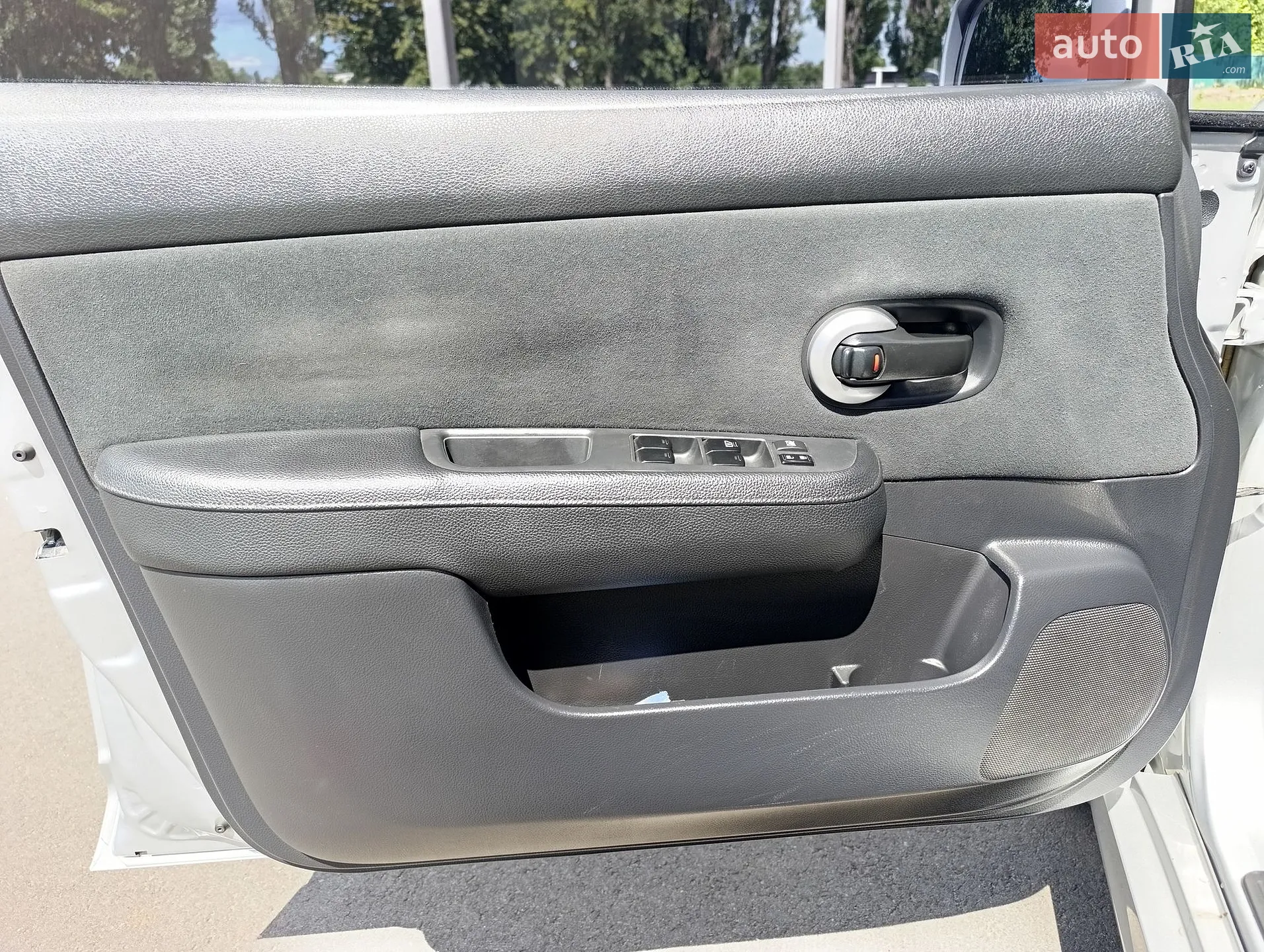 2011 Nissan Tiida - мініатюра 19