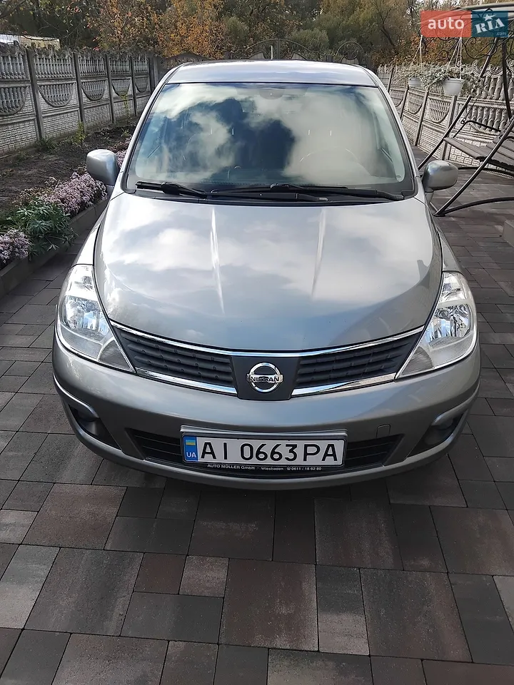 2010 Nissan Tiida - мініатюра 25