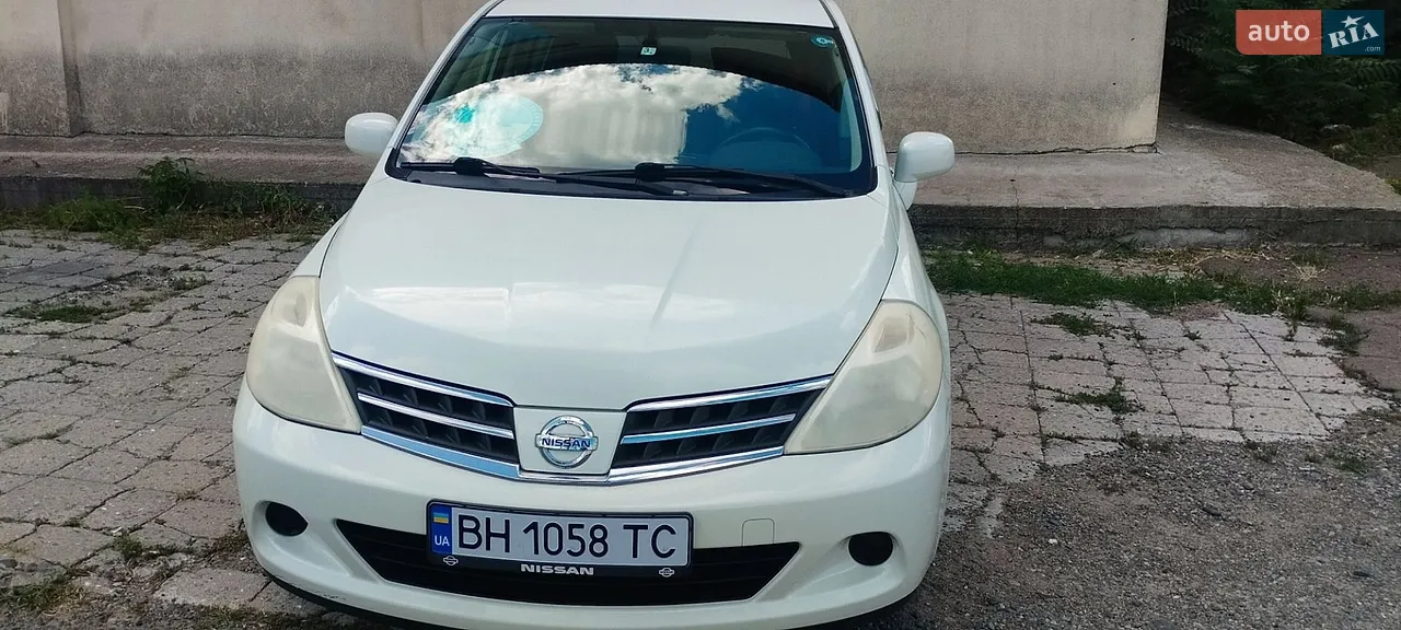 2011 Nissan Tiida - мініатюра 23