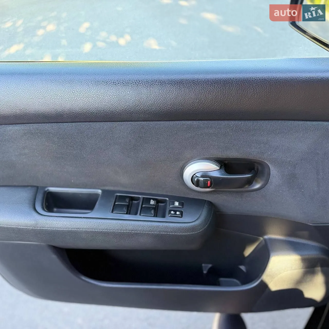 2012 Nissan Tiida - мініатюра 28