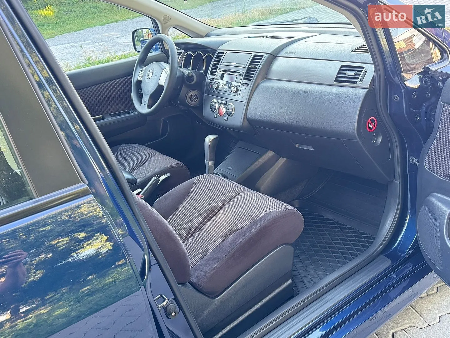 2012 Nissan Tiida - мініатюра 28