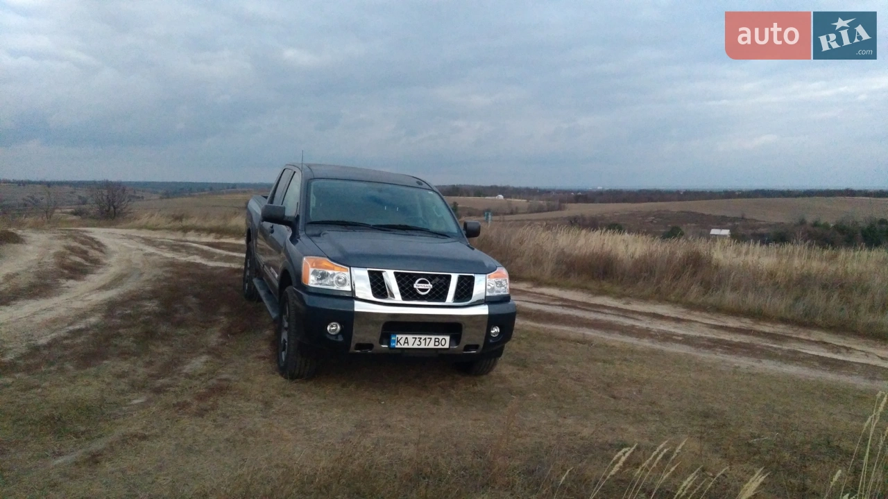 2014 Nissan Titan - мініатюра 11