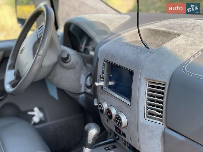 Пікап Nissan Titan 2006 в Києві