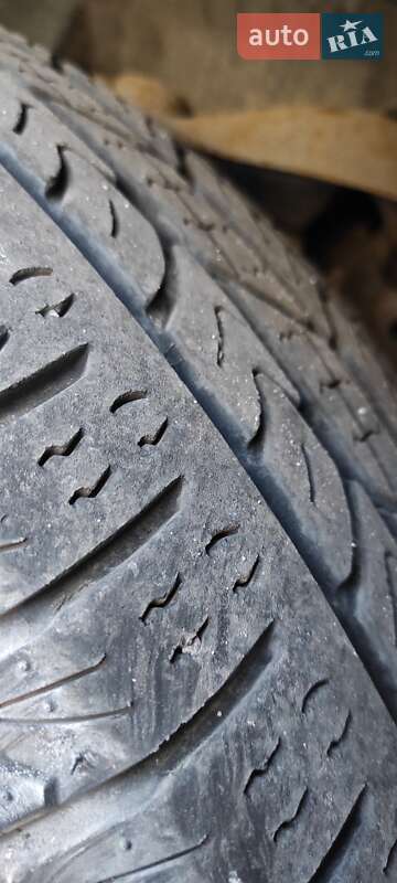 Пікап Nissan Titan 2004 в Запоріжжі