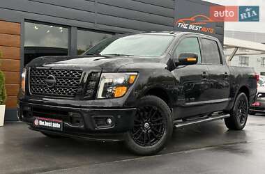 Пикап Nissan Titan 2019 в Ровно