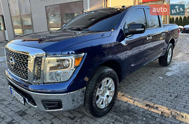 Другие грузовики Nissan Titan 2018 в Львове