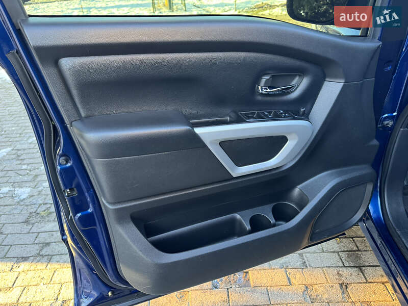 Інші вантажівки Nissan Titan 2018 в Львові