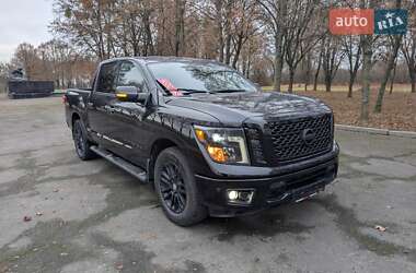 Пікап Nissan Titan 2019 в Луцьку
