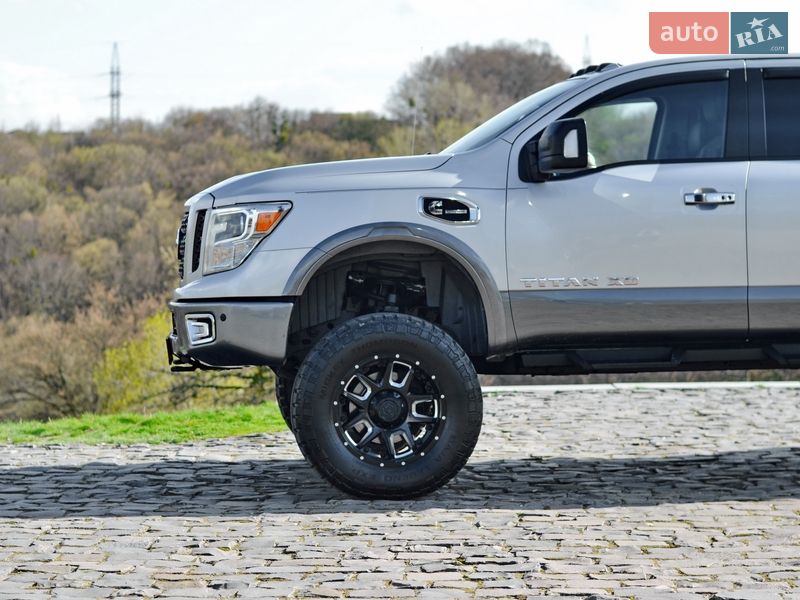Пикап Nissan Titan 2016 в Житомире фото 10 Пикап Nissan Titan 2016 в Житомире